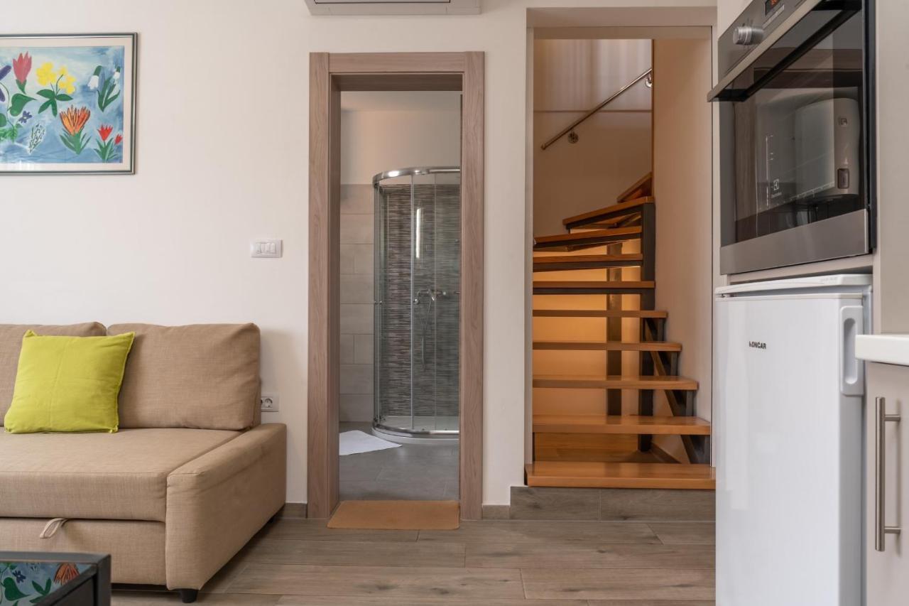 Tomi Apartment Pula Exterior photo